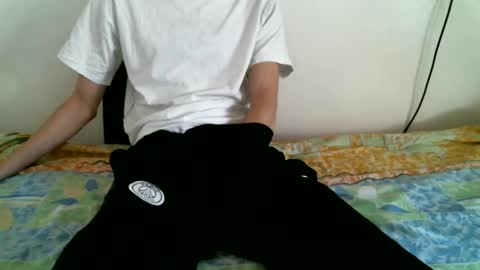 Keanu online show from December 2024 10:45:02 AM