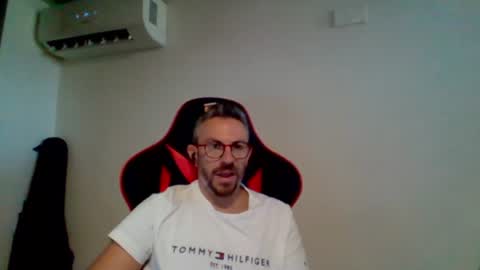 Snapshot of huge__cumshot chatting on July 2026 03:08:01 PM huge__cumshot online show from July 2026 03:08:01 PM