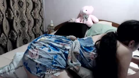 hugeassdevil online show from June 2026 11:32:01 AM