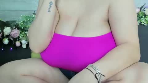 Erin online show from February 2026 05:23:01 AM