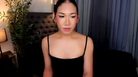 Snapshot of hugecockasianprincess chatting on August 2026 09:39:01 PM Lexy online show from August 2026 09:39:01 PM