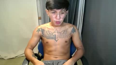 hugecockchristian online show from September 2025 10:28:01 AM