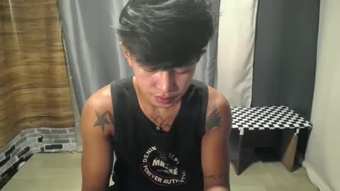 hugecockchristian online show from December 2025 01:04:02 PM