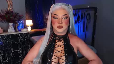 Snapshot of hugecockchristine chatting on September 2025 06:57:02 AM Christine online show from September 2025 06:57:02 AM