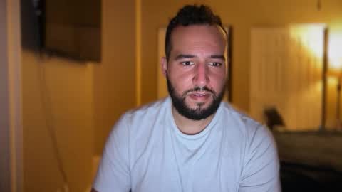 Snapshot of hugedicktop chatting on April 2026 02:54:01 AM Big Dick Top online show from April 2026 02:54:01 AM