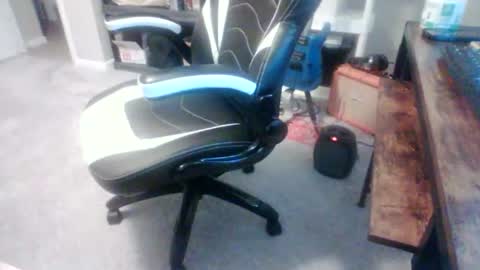 hugeload15_ online show from July 2026 11:37:01 PM
