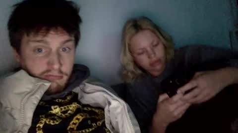 hugeswedishviking online show from December 2024 09:58:02 PM