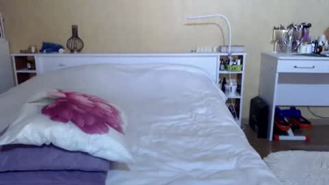 Snapshot of hugetittiesgerda chatting on March 2026 10:37:02 PM Gerda online show from March 2026 10:37:02 PM