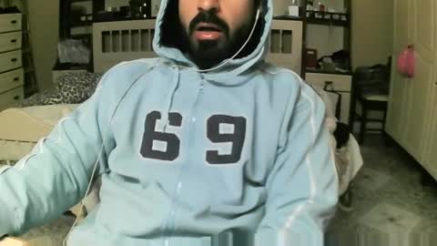 hugeveiny online show from December 2024 07:29:02 AM