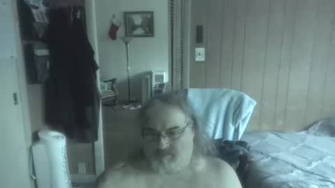 Snapshot of huggybear566 chatting on April 2026 04:44:02 PM lonely huggy bear online show from April 2026 04:44:02 PM