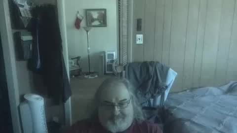Snapshot of huggybear566 chatting on April 2026 03:25:02 PM lonely huggy bear online show from April 2026 03:25:02 PM