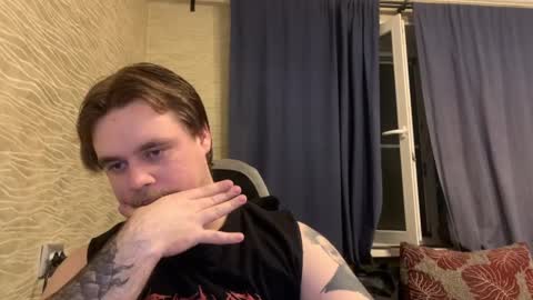 Snapshot of hugo__brad chatting on March 2026 02:52:02 AM Hugo online show from March 2026 02:52:02 AM