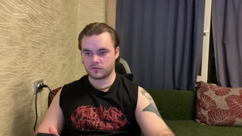 Snapshot of hugo__brad chatting on April 2026 12:15:01 AM Hugo online show from April 2026 12:15:01 AM