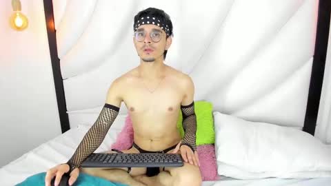 HUGO online show from February 2025 03:33:02 AM