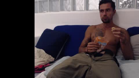 Colombian Milkman online show from February 2025 08:24:01 AM