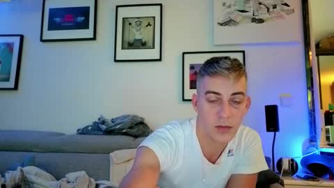 Hugo online show from November 2025 03:45:02 PM