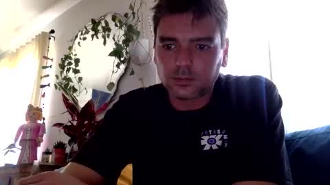 hugo online show from March 2026 04:25:01 PM