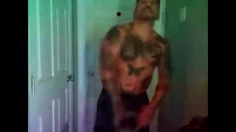 huidos2006 online show from October 2025 01:50:02 AM