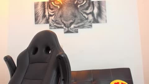 Eli online show from February 2026 12:37:01 AM