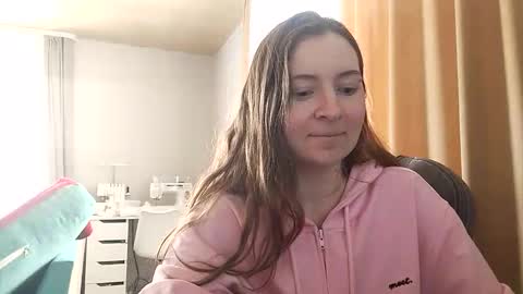 Snapshot of humpygrey chatting on March 2026 06:05:02 AM HumpyGrey online show from March 2026 06:05:02 AM