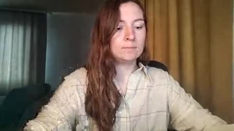 Snapshot of humpygrey chatting on June 2026 05:31:01 AM HumpyGrey online show from June 2026 05:31:01 AM