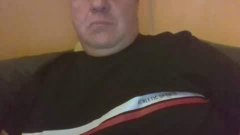 Snapshot of hungarianfatcockdady chatting on May 2026 07:26:02 PM vastagfasz magyar apuci online show from May 2026 07:26:02 PM