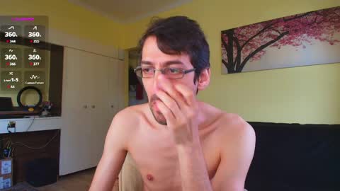 Snapshot of hungeddy chatting on May 2026 08:10:02 AM Eddy online show from May 2026 08:10:02 AM