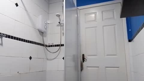 Snapshot of hungfun69867418 chatting on September 2025 08:08:02 PM hungfun69867418 online show from September 2025 08:08:02 PM