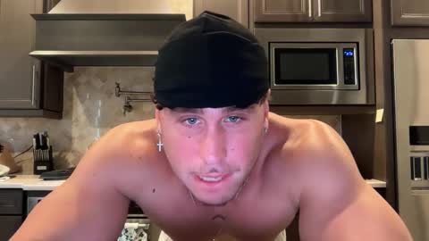 hungkingg22 online show from October 2025 05:10:02 PM