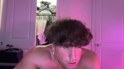 hungkingg22 online show from February 2026 05:10:02 PM