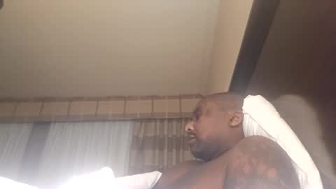 Snapshot of hungluv1 chatting on November 2025 04:45:01 AM hungluv1 online show from November 2025 04:45:01 AM