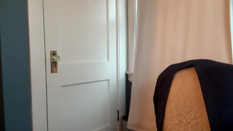 AARON online show from December 2025 01:31:02 PM