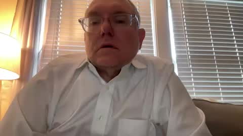 Snapshot of hungron9 chatting on March 2026 01:00:01 PM AARON online show from March 2026 01:00:01 PM