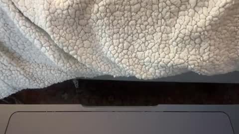 Snapshot of hungron9 chatting on April 2026 12:50:02 PM AARON online show from April 2026 12:50:02 PM