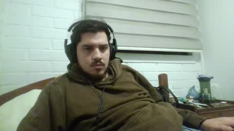 Snapshot of hungweeb chatting on April 2026 04:30:02 AM Rod online show from April 2026 04:30:02 AM