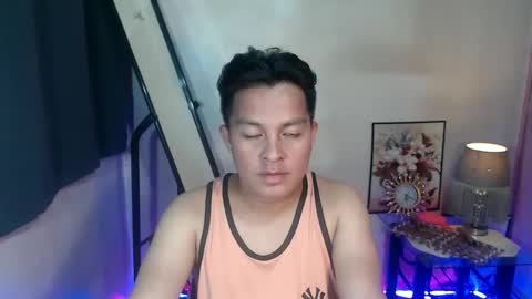 hunk_danny online show from March 2025 12:56:02 PM