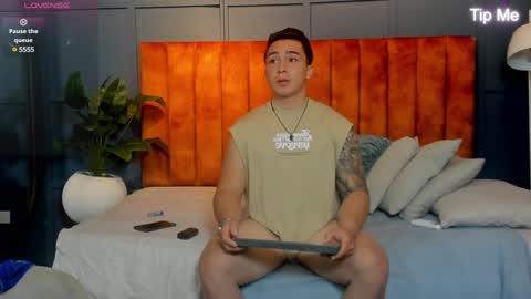 hunk_ryan online show from January 2025 08:21:01 AM
