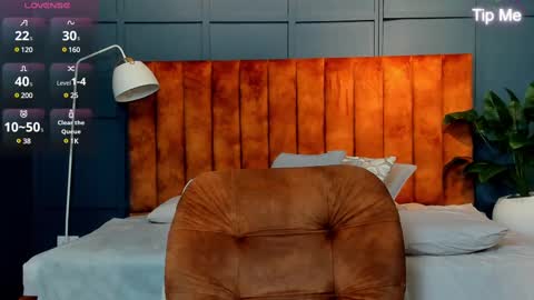 hunk_ryan online show from February 2025 03:51:02 PM