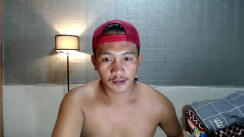 hunkylloyd online show from January 2026 07:12:01 AM