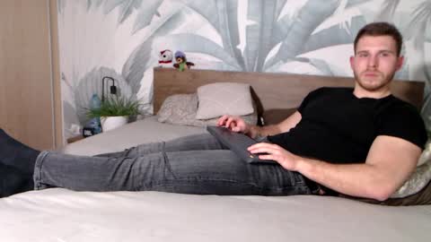 Hunter Bridges online show from February 2025 09:28:01 PM