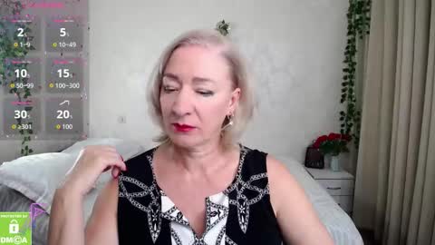 Irena online show from November 2025 01:53:02 PM