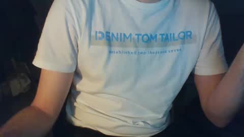 Snapshot of hunting_007 chatting on February 2025 04:58:02 PM hunting_007 online show from February 2025 04:58:02 PM