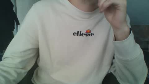 Snapshot of hunting_007 chatting on September 2025 08:38:02 AM hunting_007 online show from September 2025 08:38:02 AM