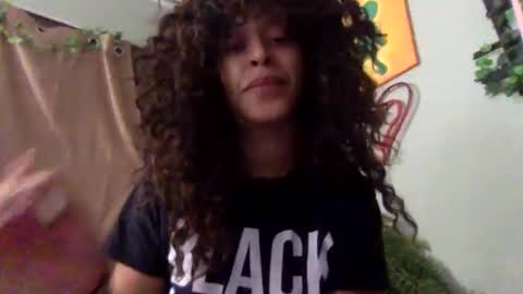 Snapshot of hunyybunz chatting on February 2025 09:07:02 PM Goddess Hunyy online show from February 2025 09:07:02 PM