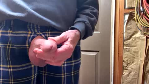 huskey300 online show from February 2025 02:56:02 PM