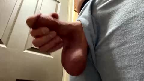 Snapshot of huskey300 chatting on January 2026 11:43:02 PM huskey300 online show from January 2026 11:43:02 PM