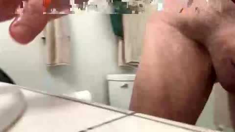 Snapshot of huskey300 chatting on March 2026 04:24:01 PM huskey300 online show from March 2026 04:24:01 PM