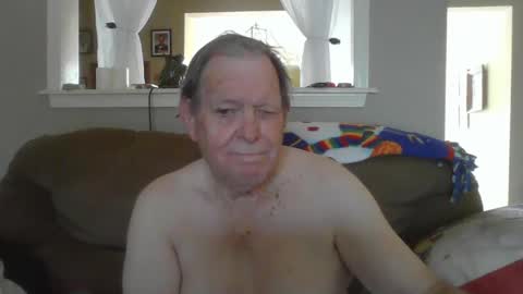 Snapshot of hvl13 chatting on September 2025 07:06:02 PM hvl13 online show from September 2025 07:06:02 PM