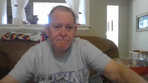 Snapshot of hvl13 chatting on January 2026 08:10:02 PM hvl13 online show from January 2026 08:10:02 PM