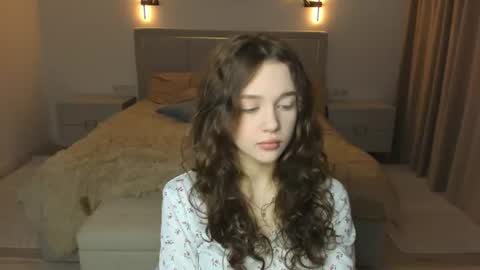Snapshot of hwadwellingham chatting on July 2026 07:44:01 AM Lily online show from July 2026 07:44:01 AM